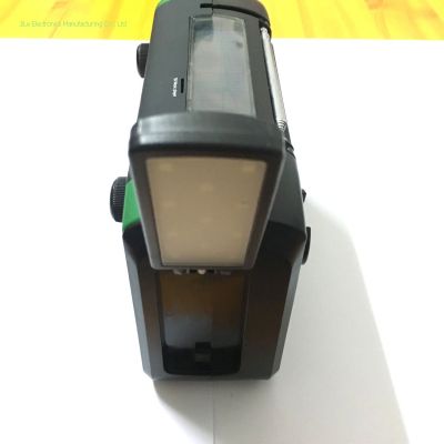 Solar dynamo radio with SD/Bluetooth speaker